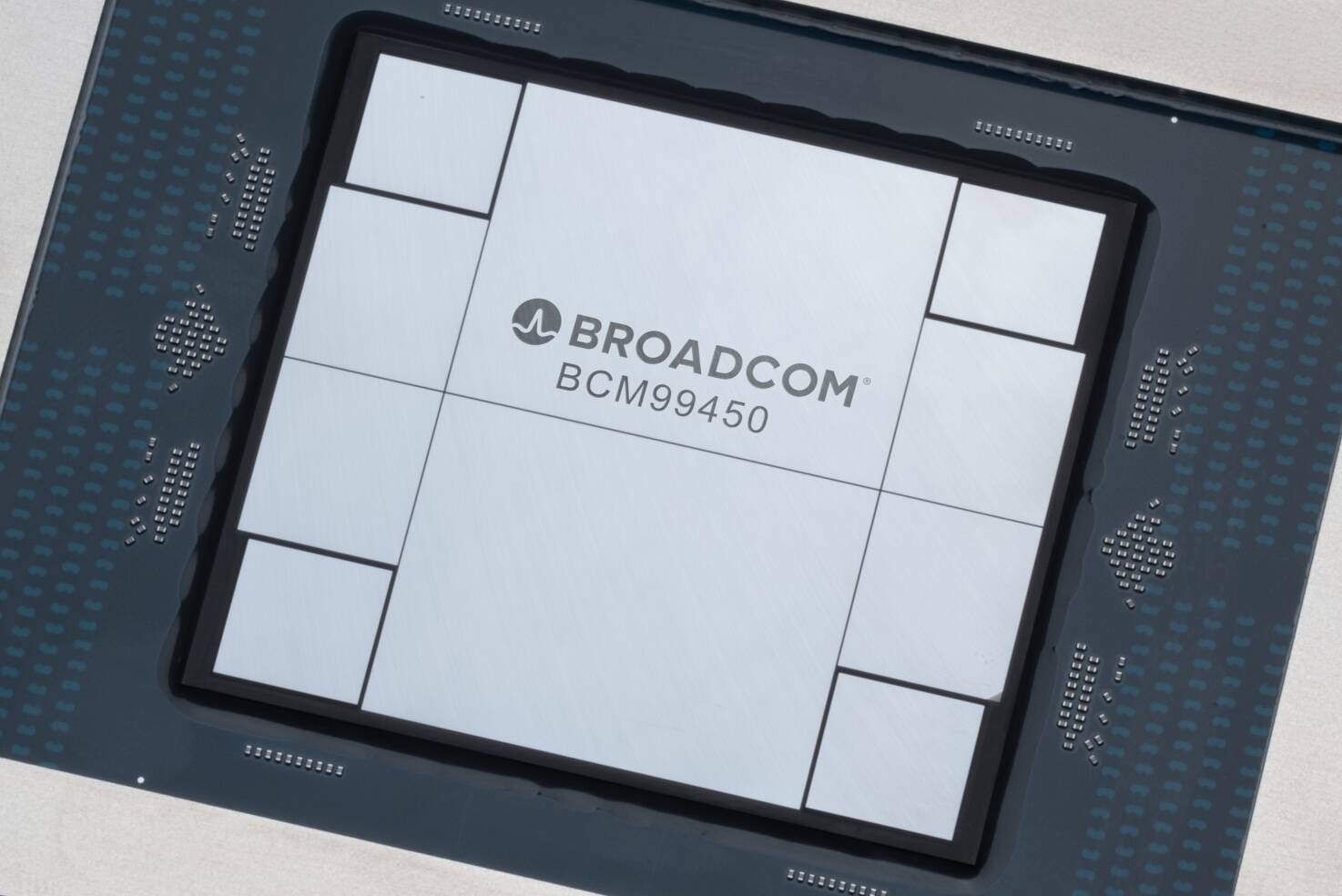 Broadcom's Jericho4 Chip: Revolutionizing AI Infrastructure with ...