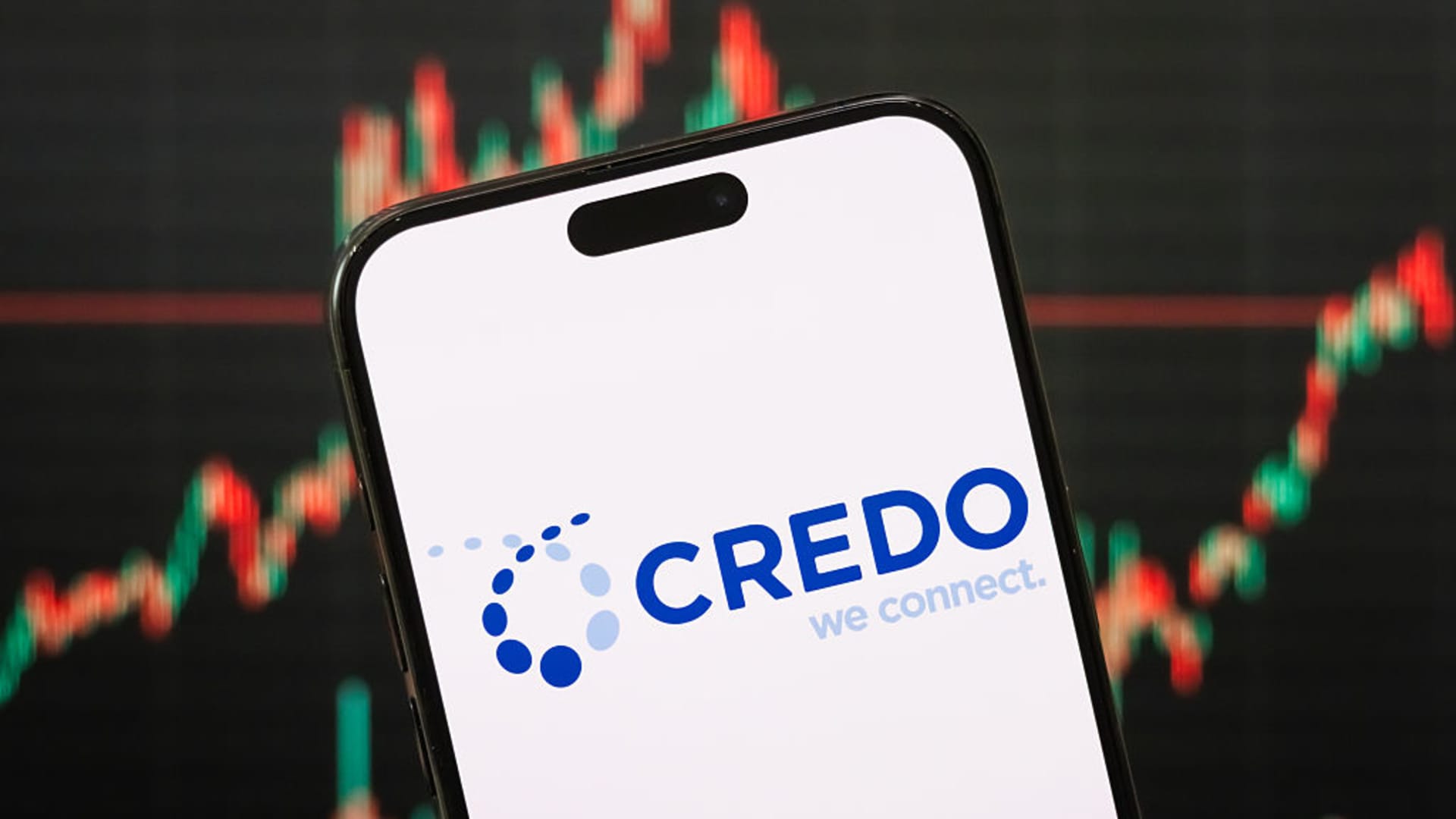 Credo Technology: The Rising Star in AI Infrastructure Connectivity