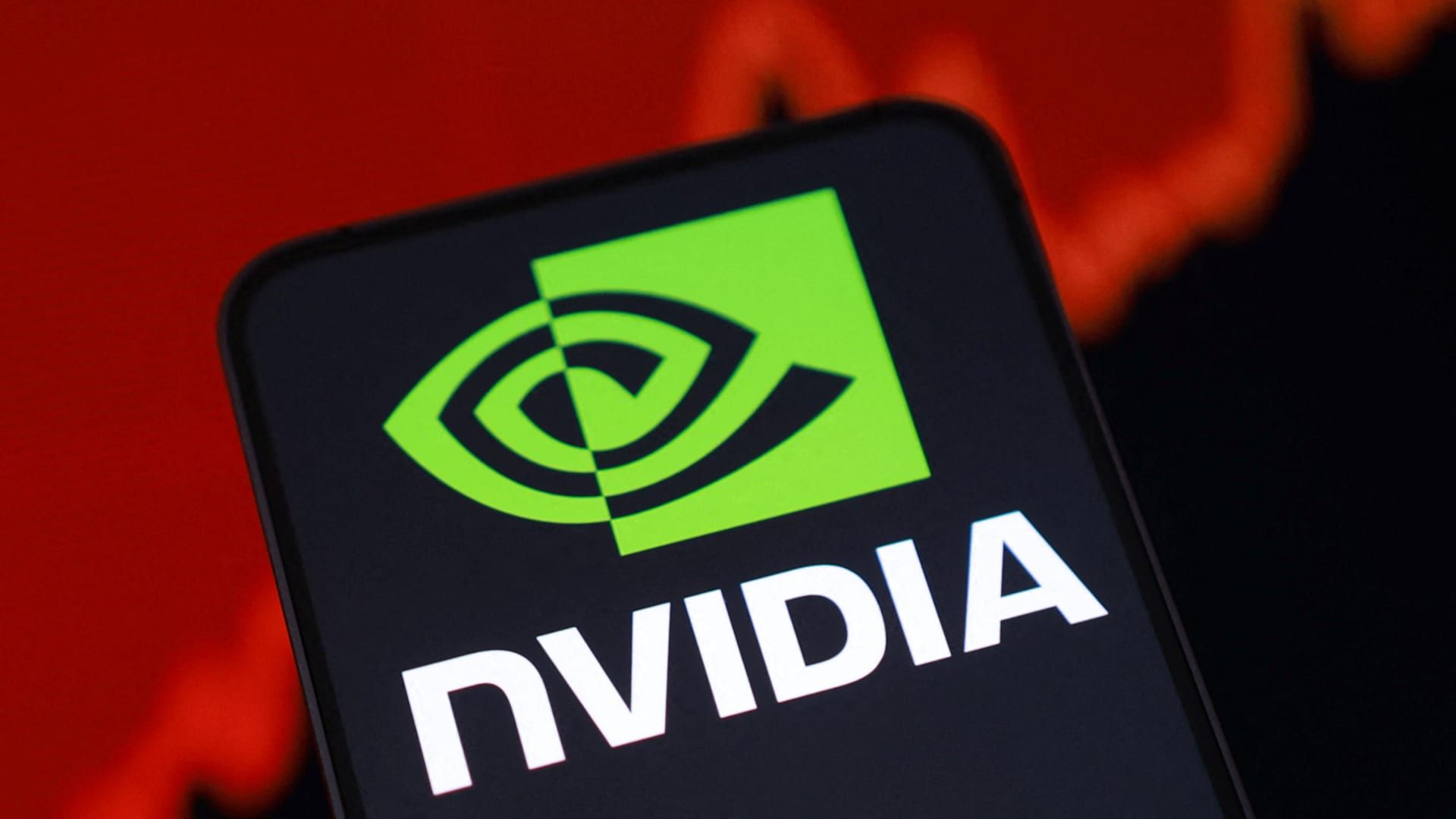 Nvidia Faces Intensifying AI Chip Competition as Citi Lowers Price Target