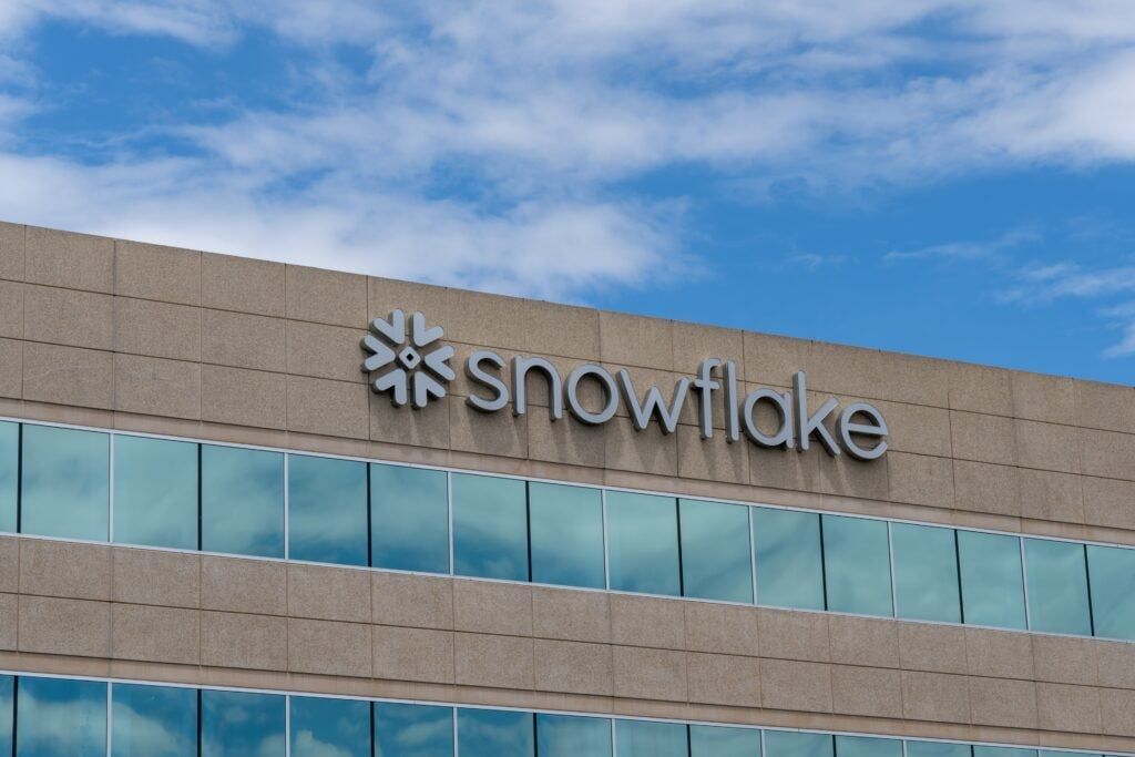 Snowflake Mulls $1B Observe Inc Buyout for AI Edge