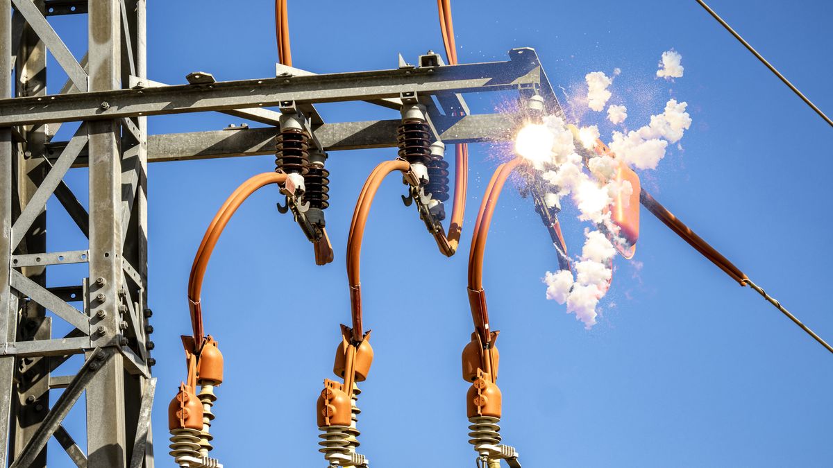 Denmark Halts AI Data Centers Amid Power Grid Strain