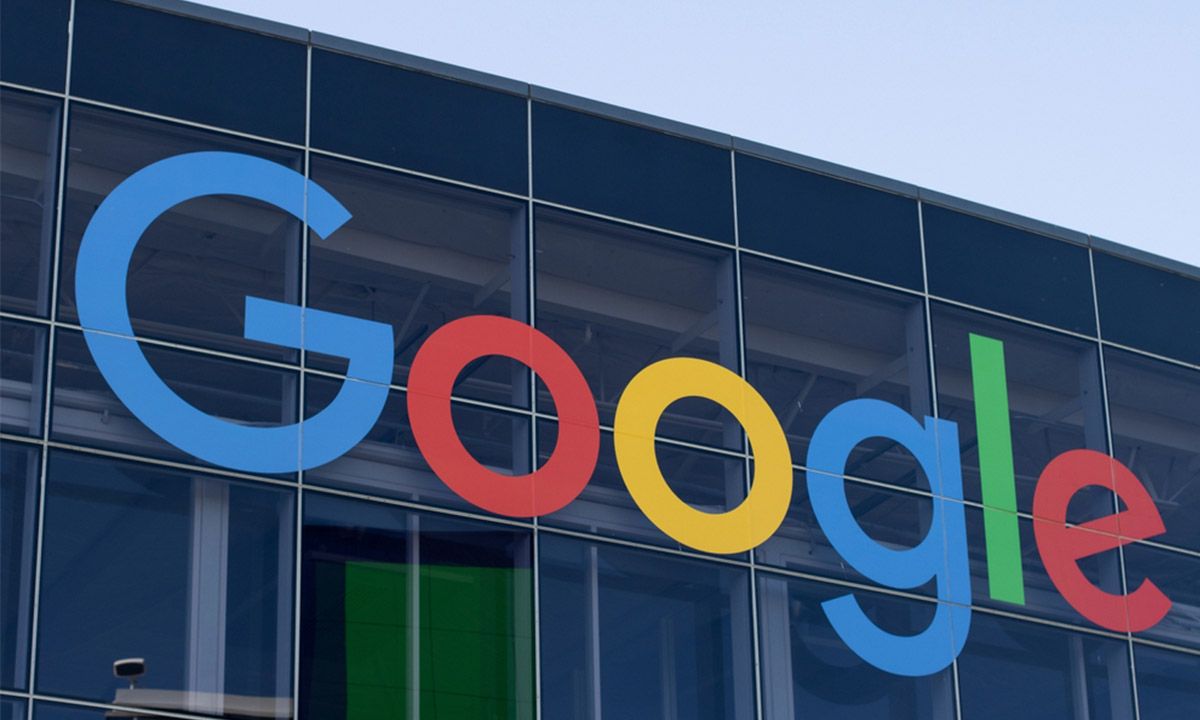 Alphabet Spending Hits $811B on AI Infrastructure
